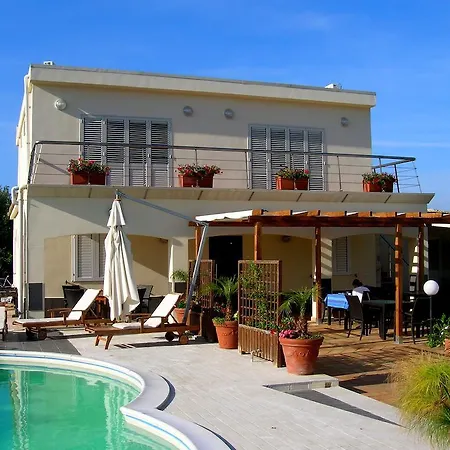 La Dimora Di Giuseppe Bed & Breakfast